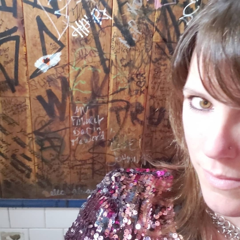 Meet your Posher, Stephanie